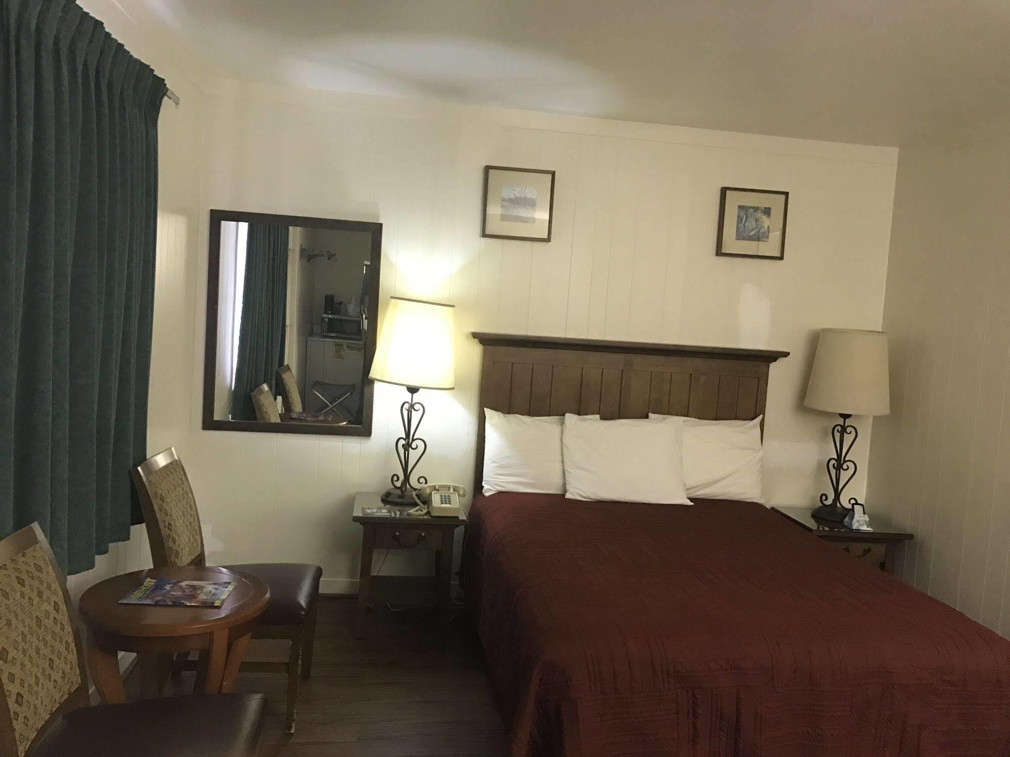 Canyonlands Motor Inn Monticello Exteriör bild